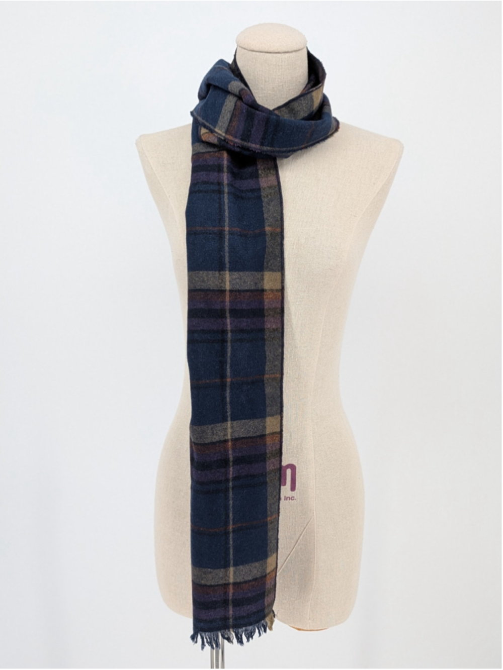 Vintage Amana Woolen Mill Plaid Wool Scarf Unisex Navy Purple Made USA 58"